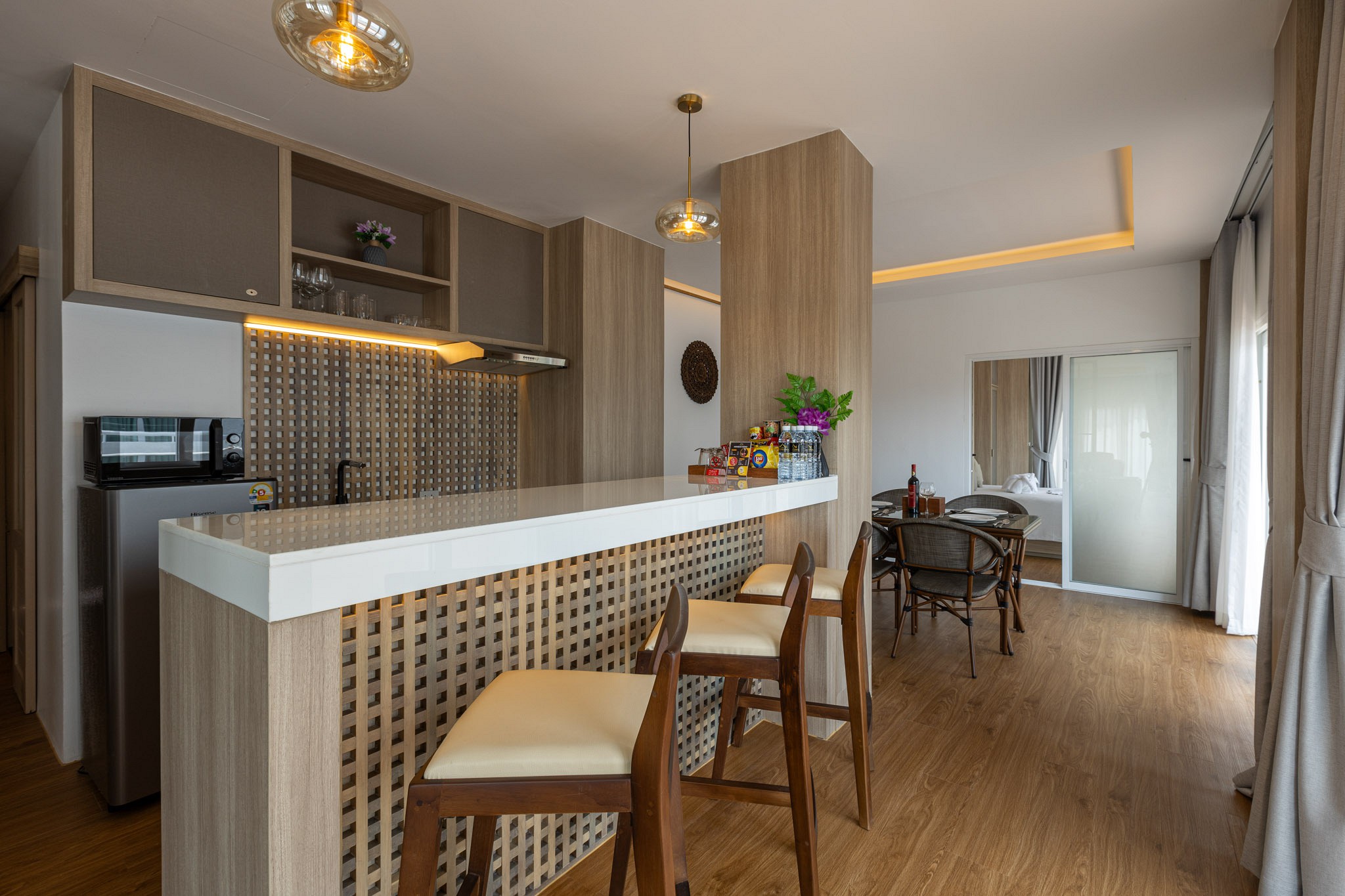 New Three Bedroom Family Suite with Jacuzzi Rooftop