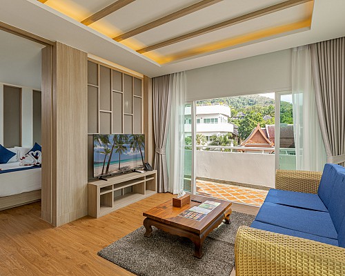 New One Bedroom Penthouse Suite with Rooftop