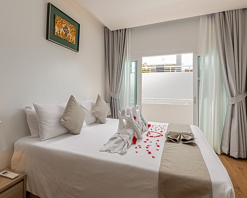 New ThreeBedroom Family Suite with Jacuzzi Rooftop