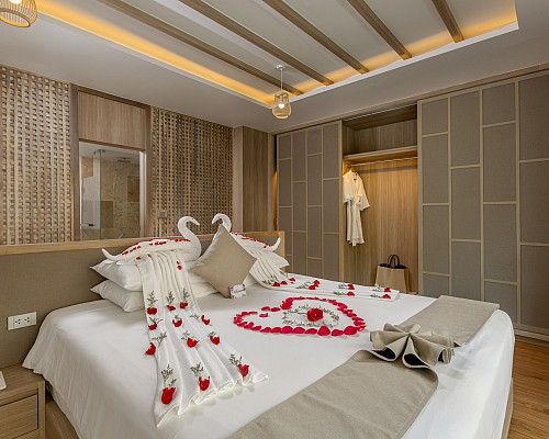 New ThreeBedroom Family Suite with Jacuzzi Rooftop