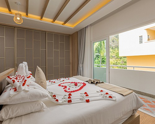 New ThreeBedroom Family Suite with Jacuzzi Rooftop
