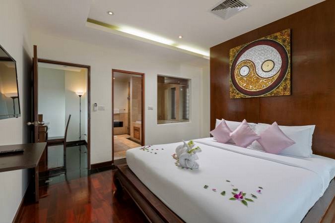 3 Bedroom With Jacuzzi Rooftop