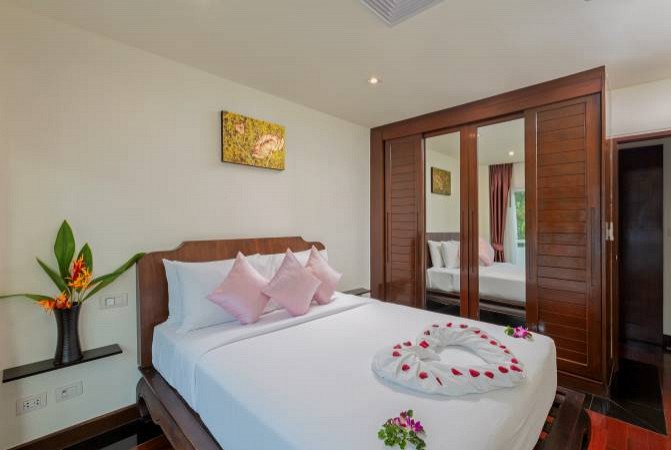 3 Bedroom With Jacuzzi Rooftop