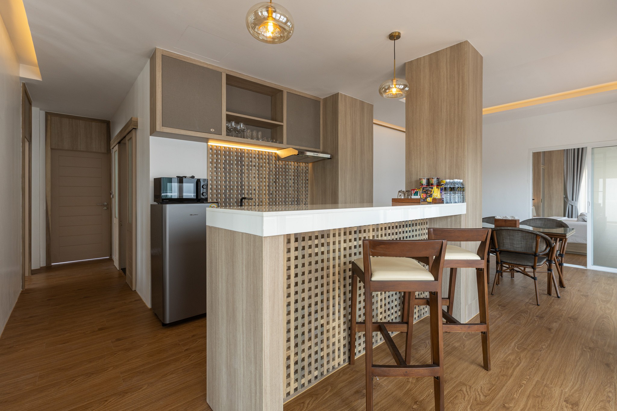 New Three Bedroom with Jaccuzzi Rooftop
