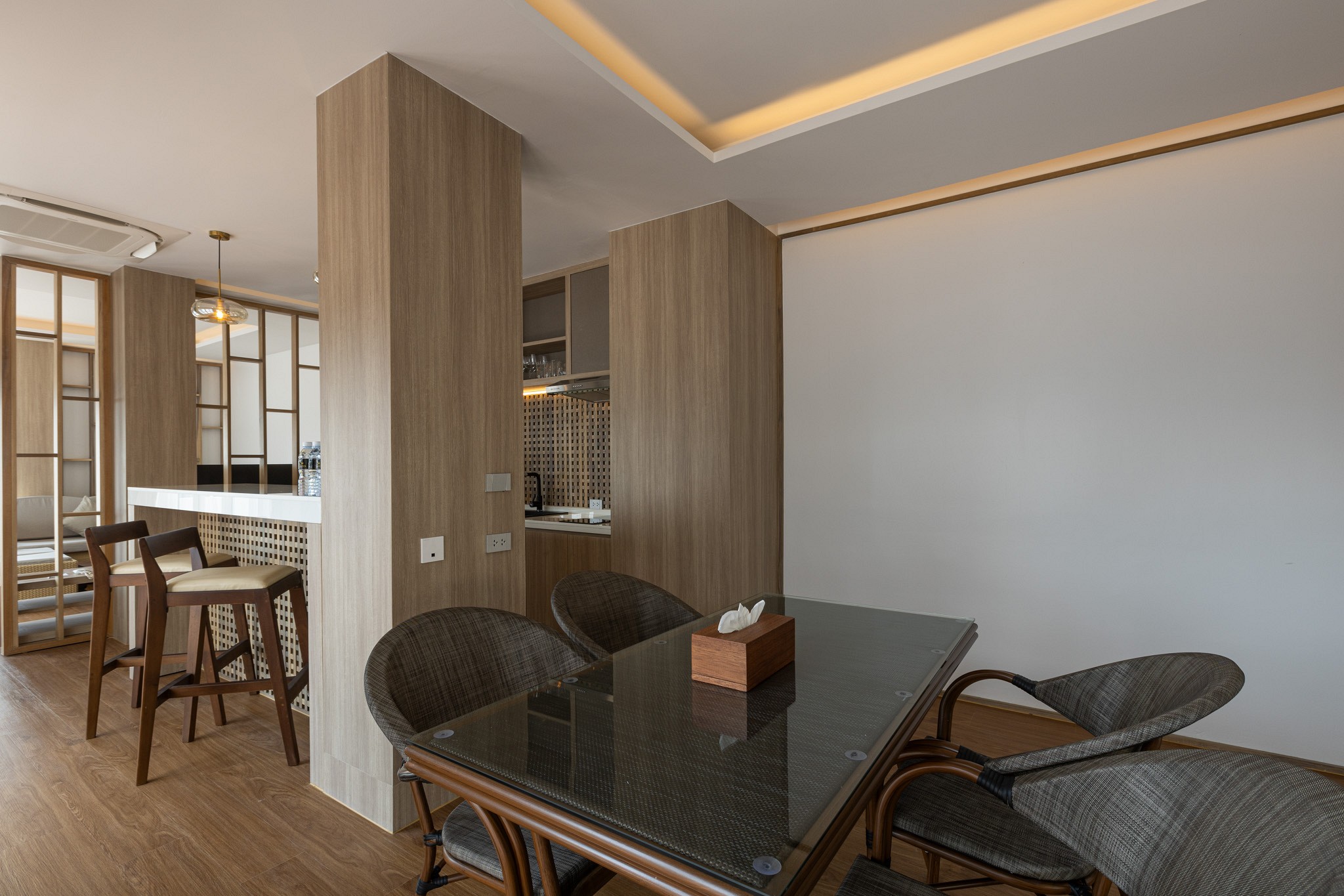 New Three Bedroom with Jaccuzzi Rooftop