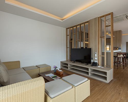 New Three Bedroom with Jaccuzzi Rooftop