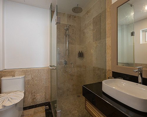 New Two Bedroom Grand(Connecting Rooms)