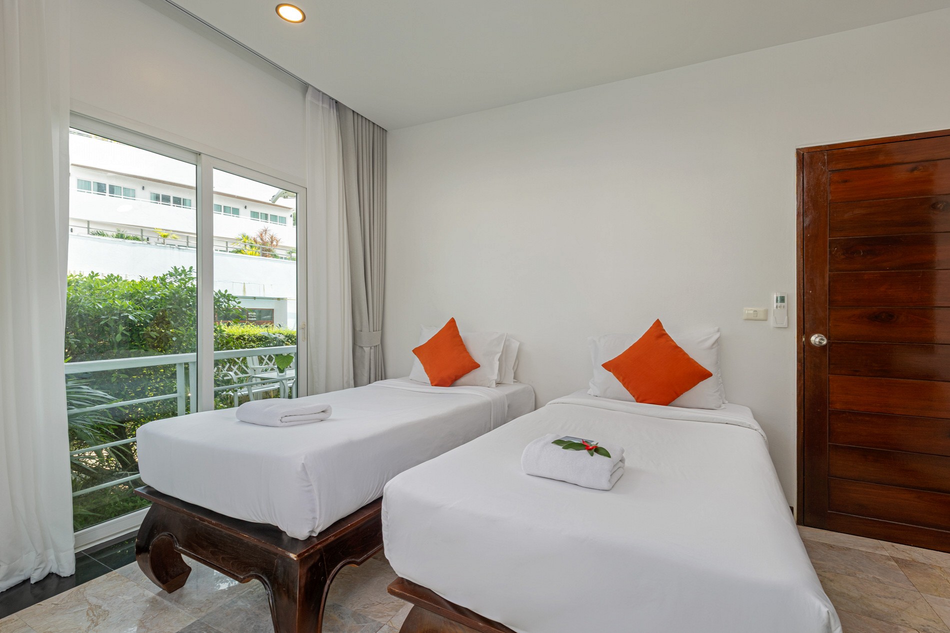 2 Bedroom Junior Suite